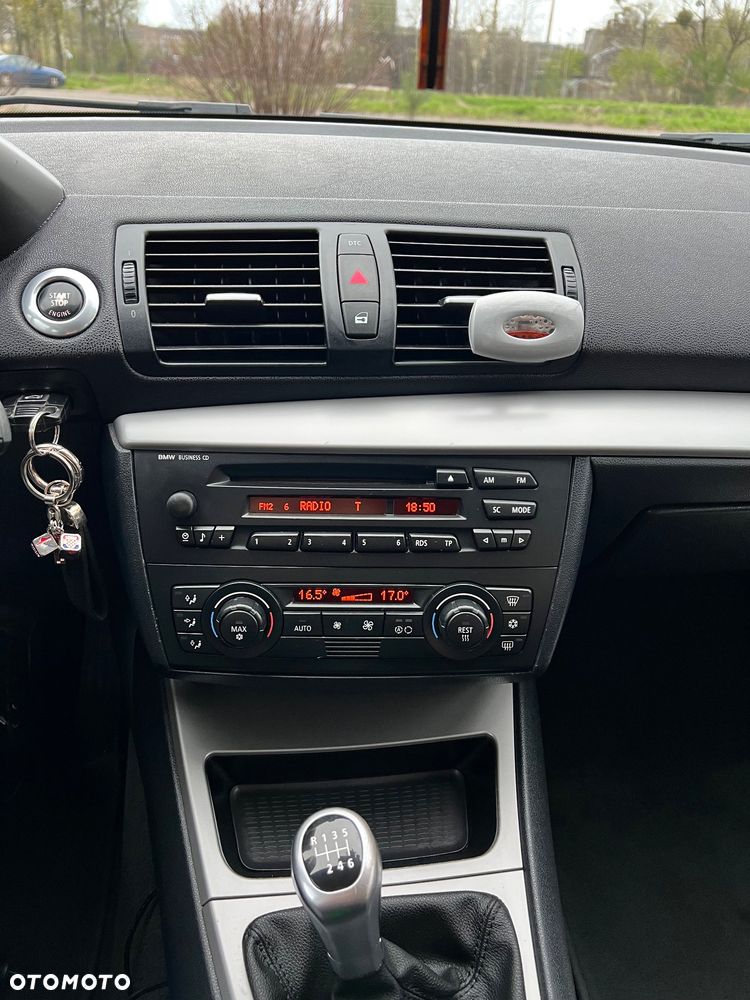 BMW Seria 1 - 12