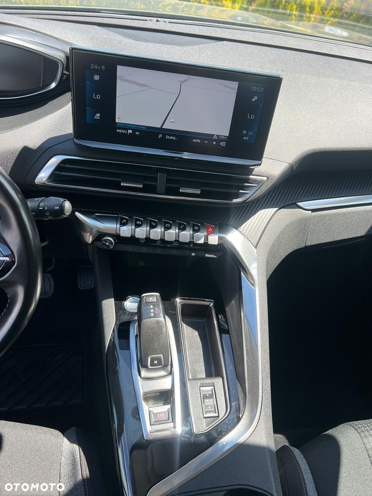 Peugeot 3008 - 11
