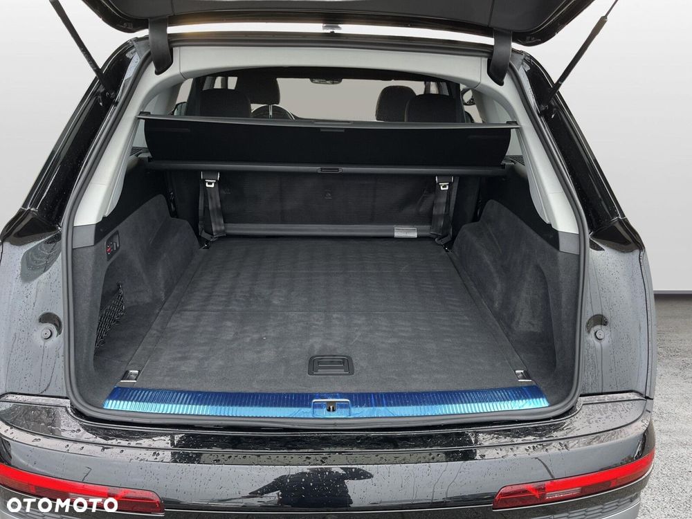 Audi Q7 - 9