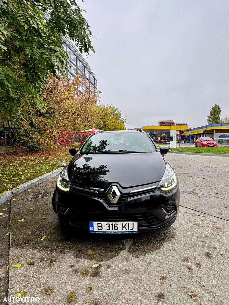 Renault Clio - 10