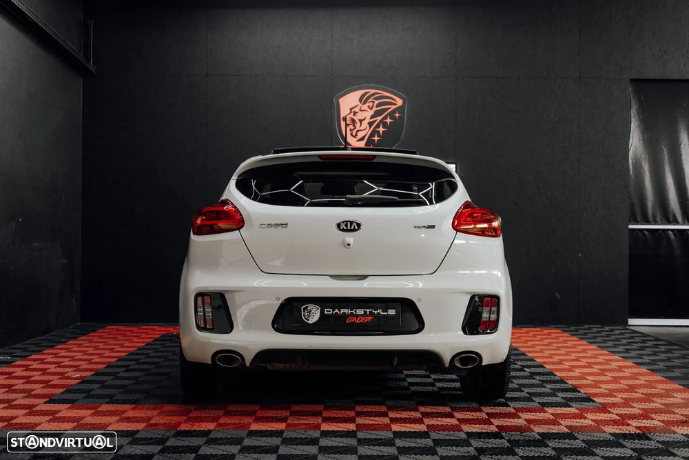 Kia Ceed S Coupé 1.6 CRDi GT Line - 13