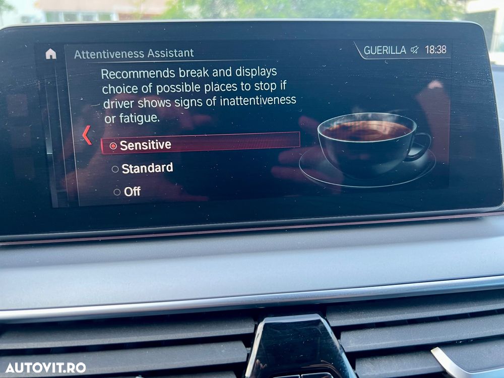 BMW Seria 5 520d AT - 36