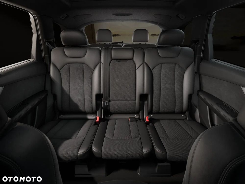 Audi Q7 - 10