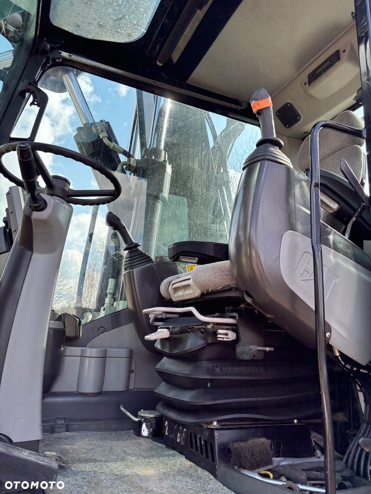 Caterpillar M315D rok 2013r 14mtg ZEPPELIN GERMANY - 21