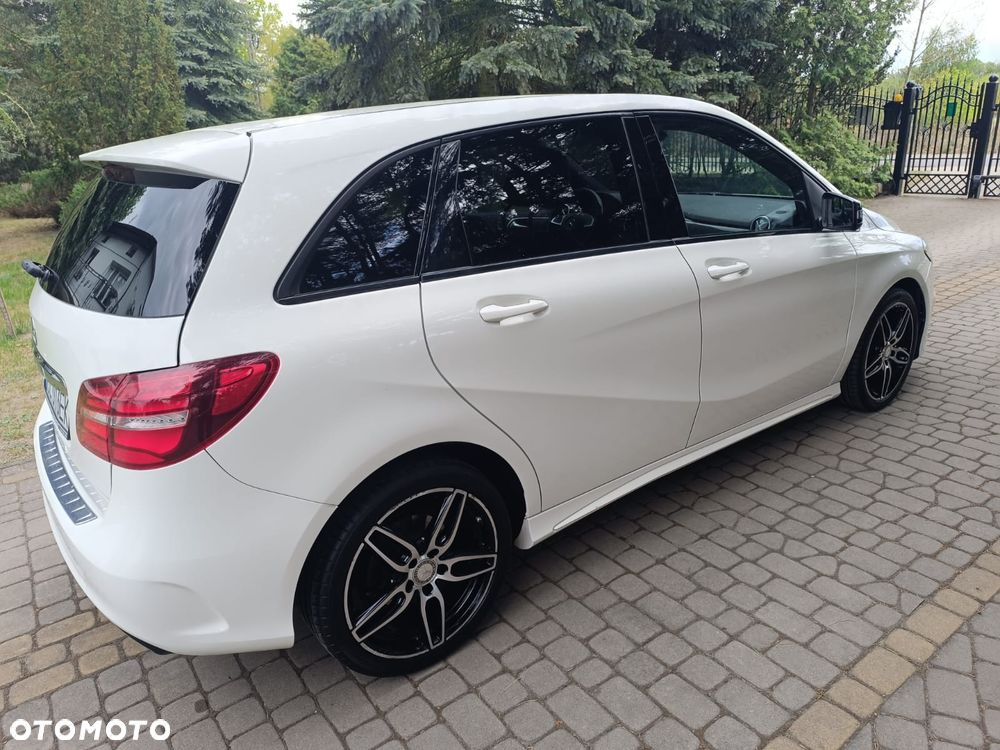 Mercedes-Benz Klasa B 180 (CDI) d 7G-DCT AMG Line - 5