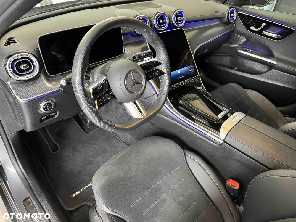 Mercedes-Benz Klasa C 180 mHEV AMG - 14