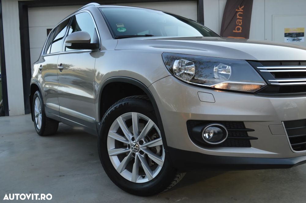 Volkswagen Tiguan 2.0 TDI DPF 4Motion BlueMotion Technology Sport & Style - 9