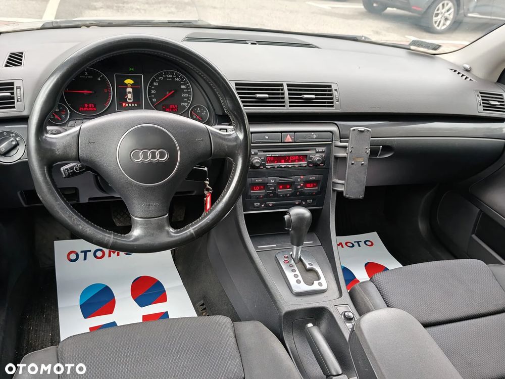 Audi A4 Avant 1.9 TDI Multitronic - 6