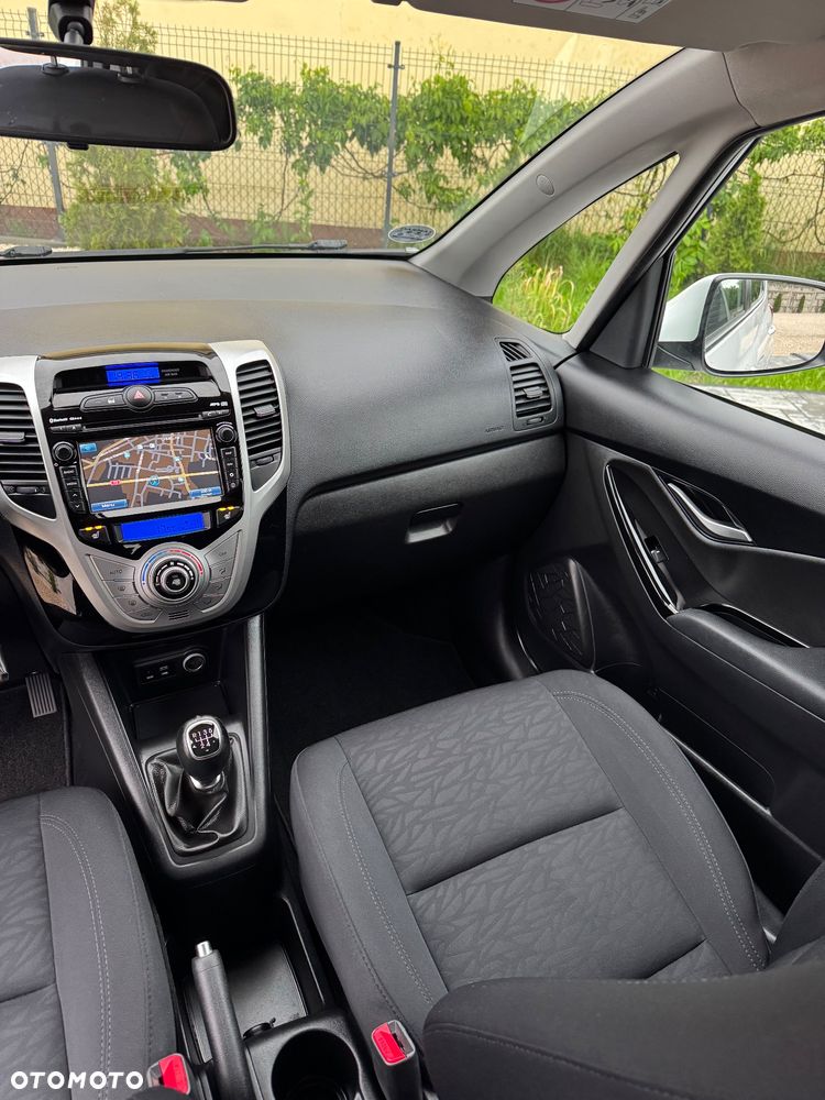 Hyundai ix20 1.4 Premium blue - 17