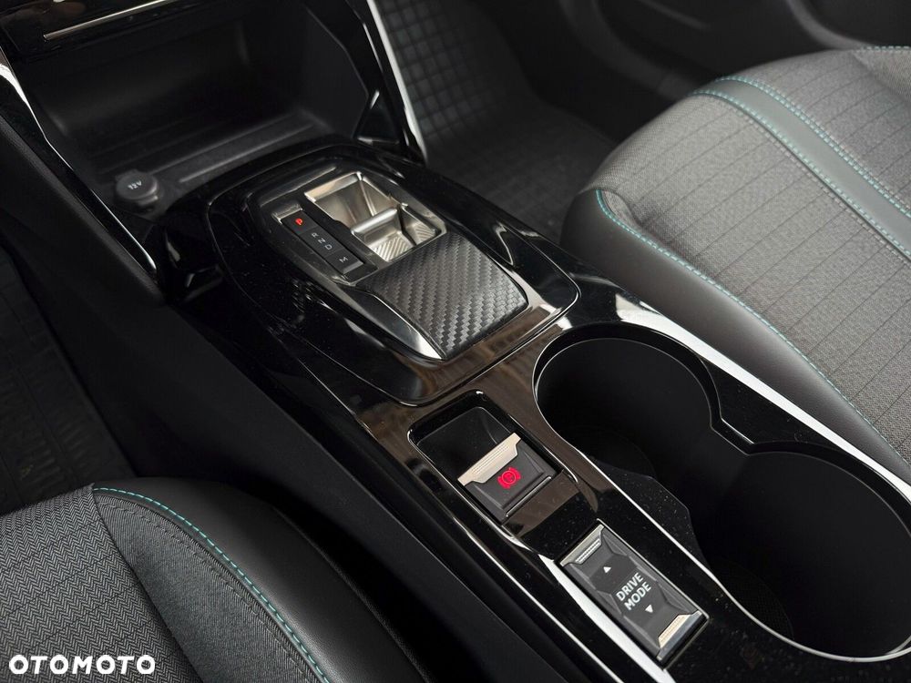 Peugeot 2008 1.2 PureTech Allure Pack S&S EAT8 - 25