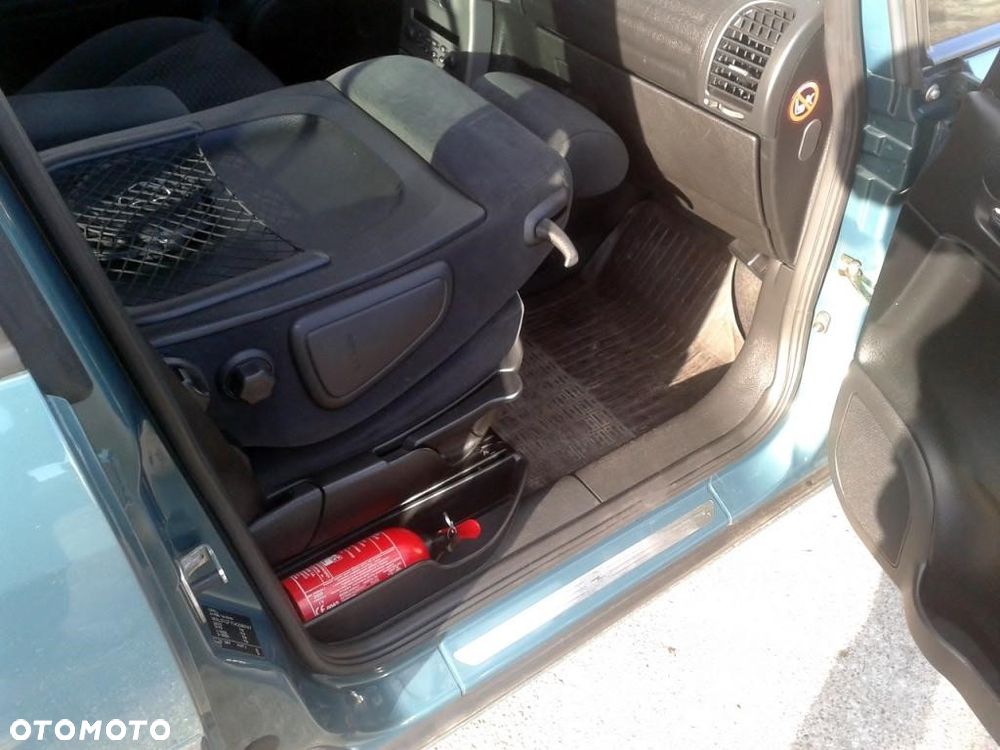 Opel Zafira 2.0 DTI Elegance - 13