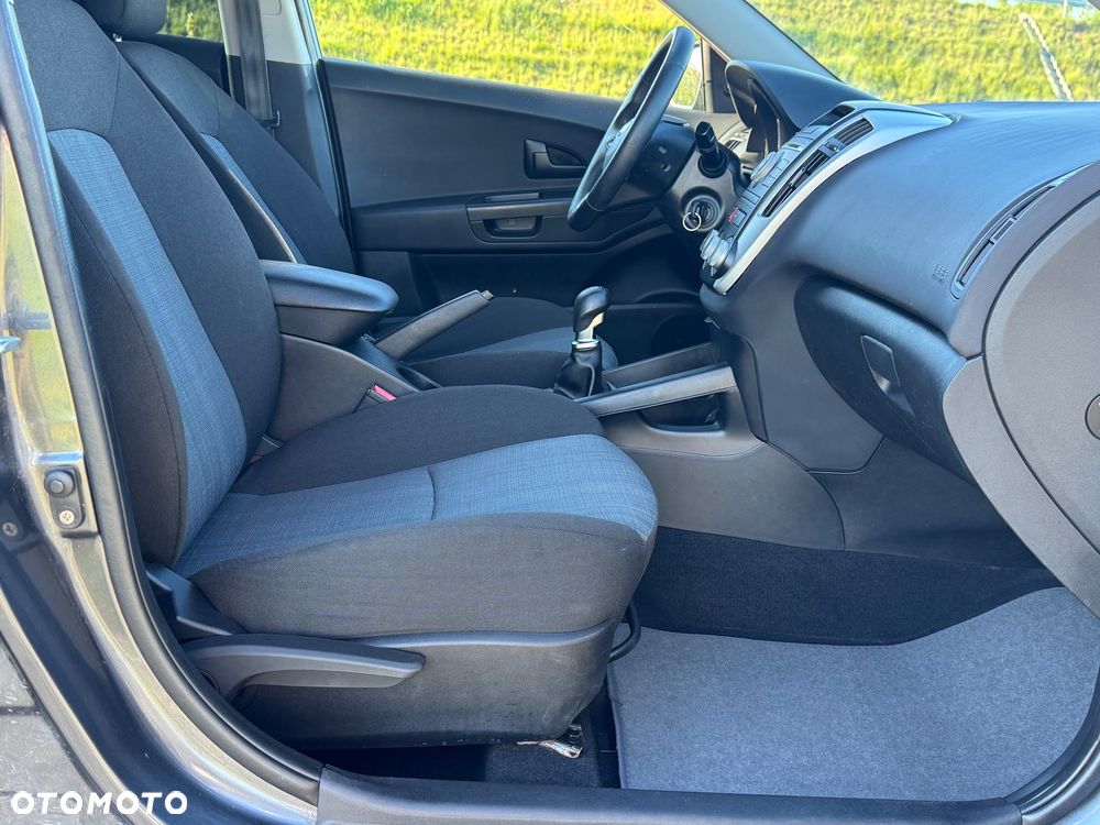 Kia Ceed 1.4 CVVT Attract - 8