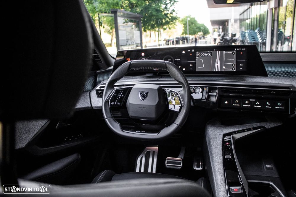 Peugeot 5008 Hybrid 136 e-DSC6 GT - 36