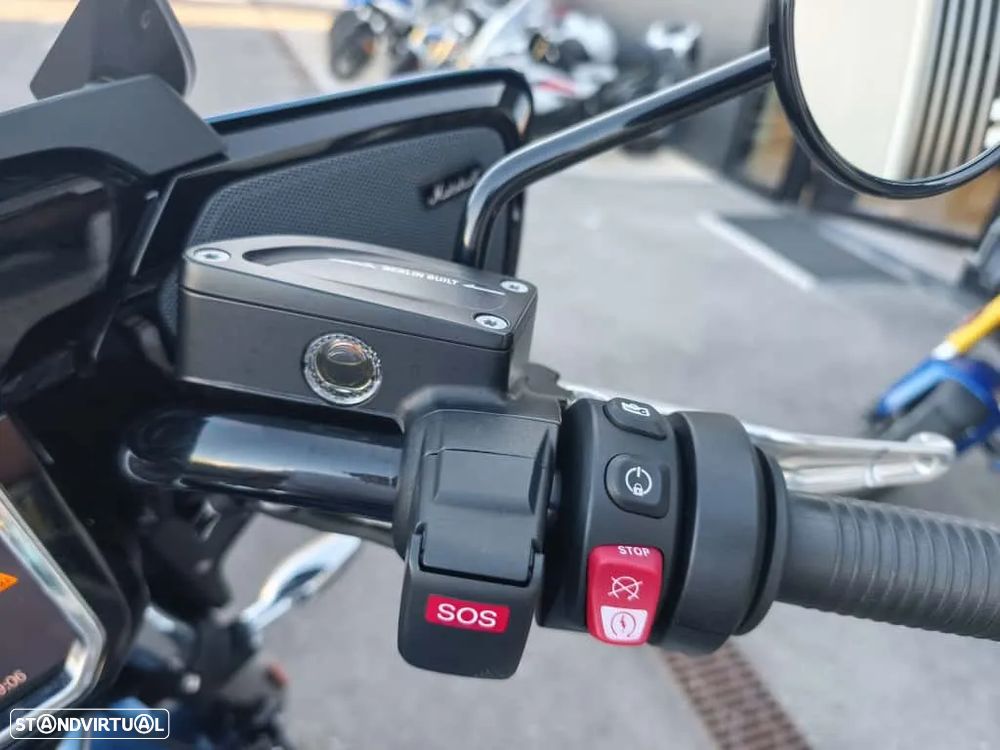 BMW R 18 - 8