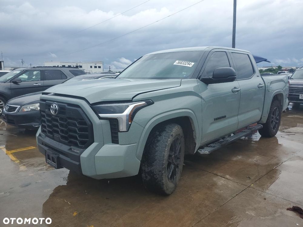 Toyota Tundra - 2
