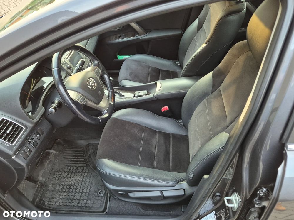 Toyota Avensis 2.2 D-CAT Prestige - 14