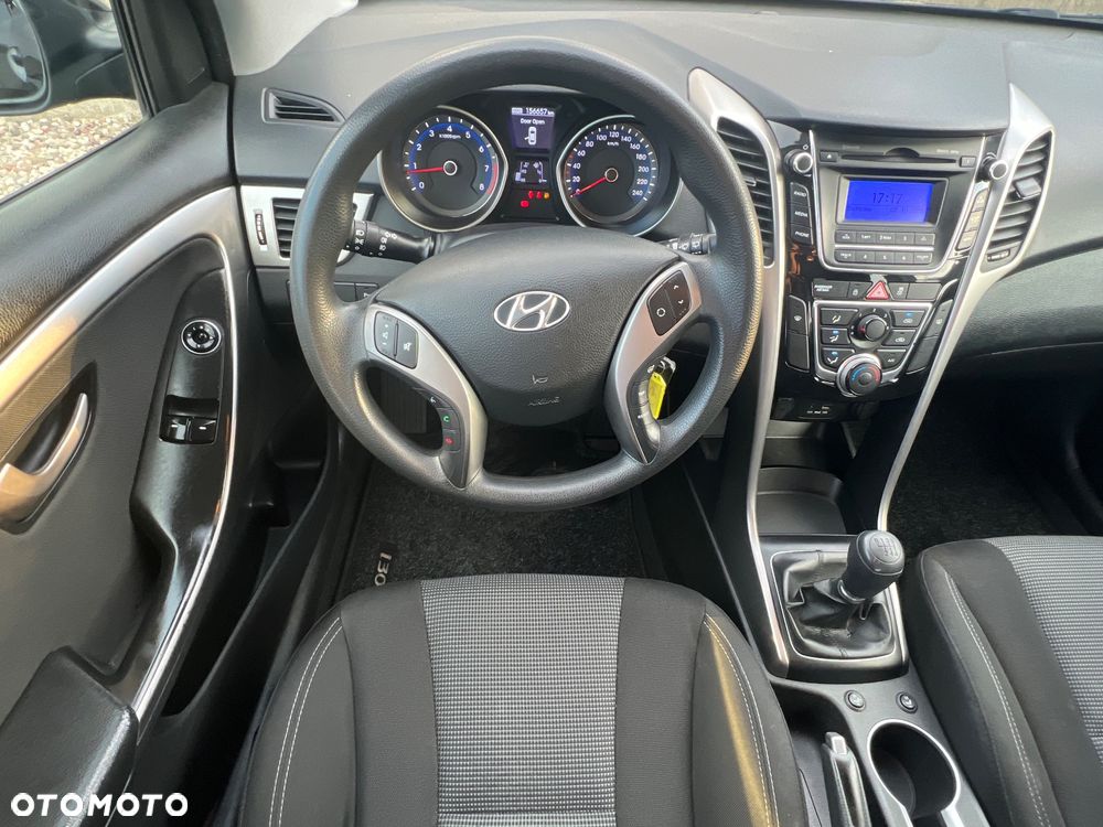 Hyundai i30 - 12