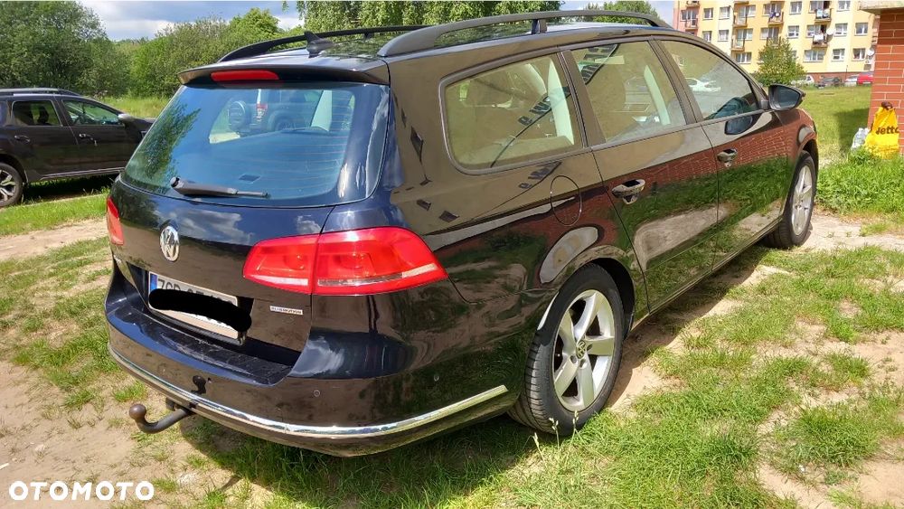 Volkswagen Passat 1.6 TDI Comfortline - 1