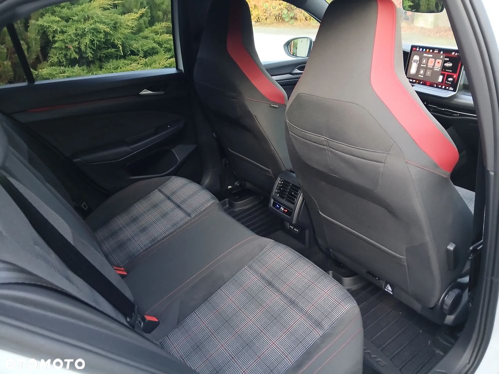 Volkswagen Golf 2.0 TSI OPF DSG GTI - 20