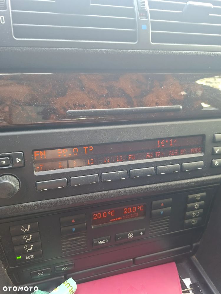 BMW Seria 5 525d - 10