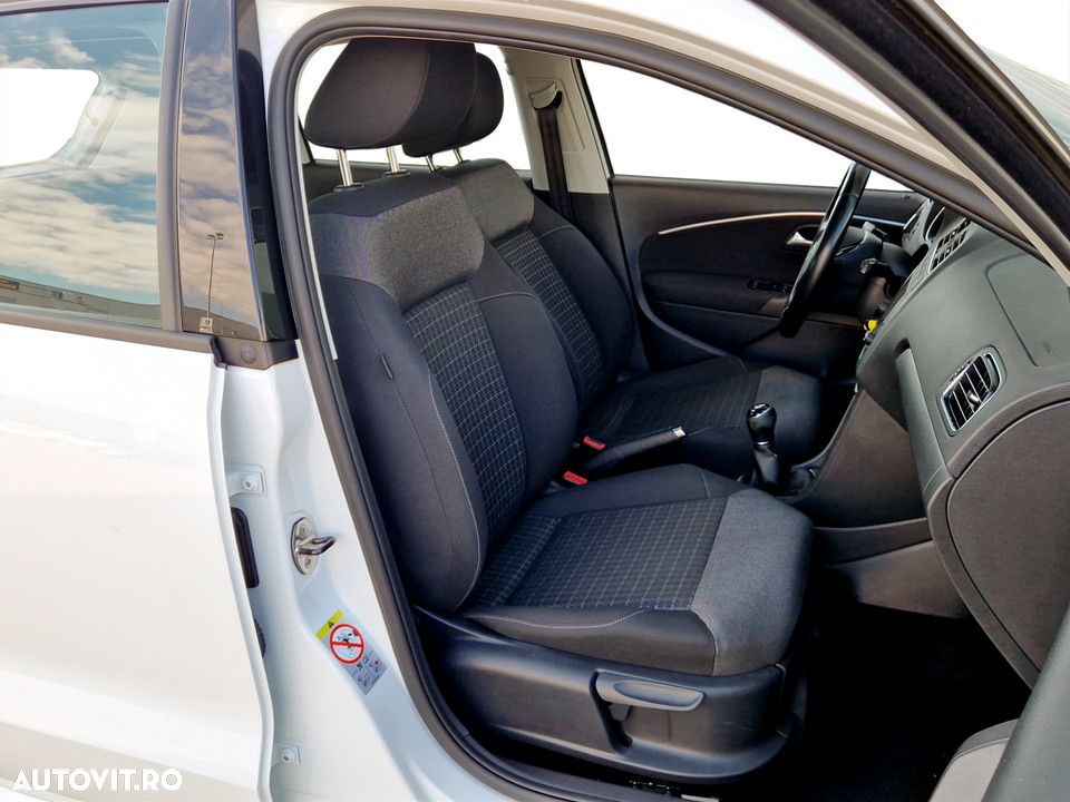 Volkswagen Polo 1.2 TSI BMT Comfortline - 14