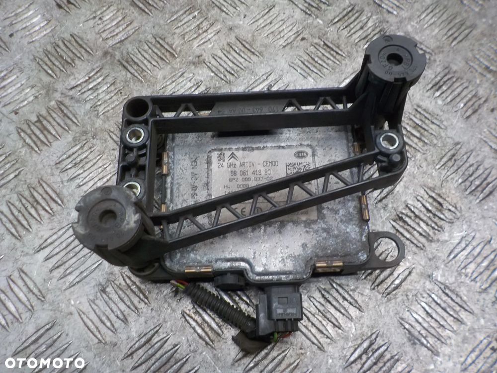 PEUGEOT 5008 CZUJNIK RADAR DISTRONIC 9806141980 - 2