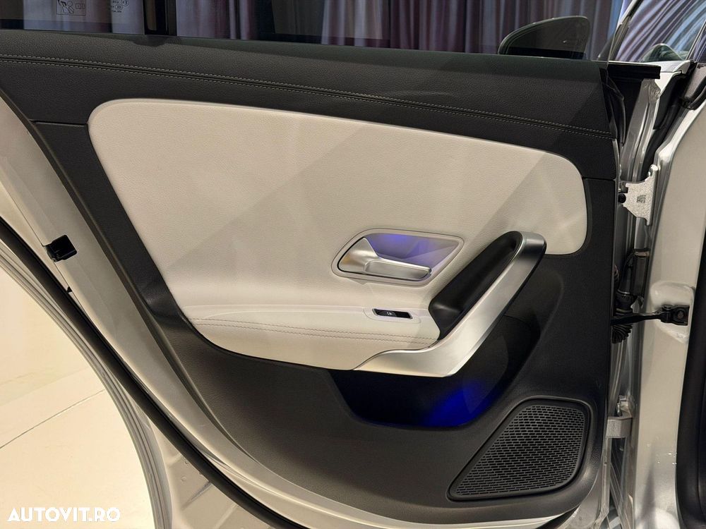 Mercedes-Benz CLA 200 7G-DCT AMG Line Advanced Plus - 32