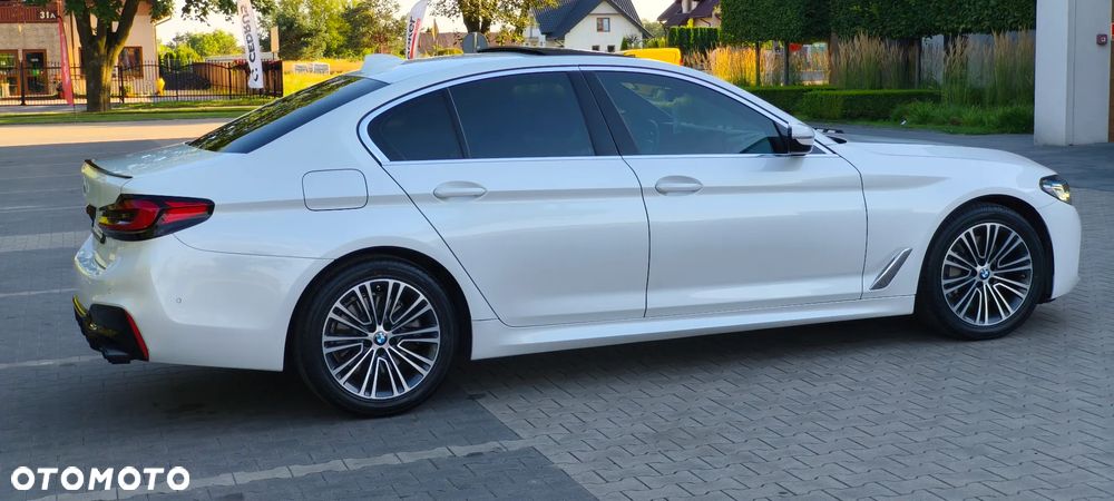 BMW Seria 5 530i Sport Line - 19
