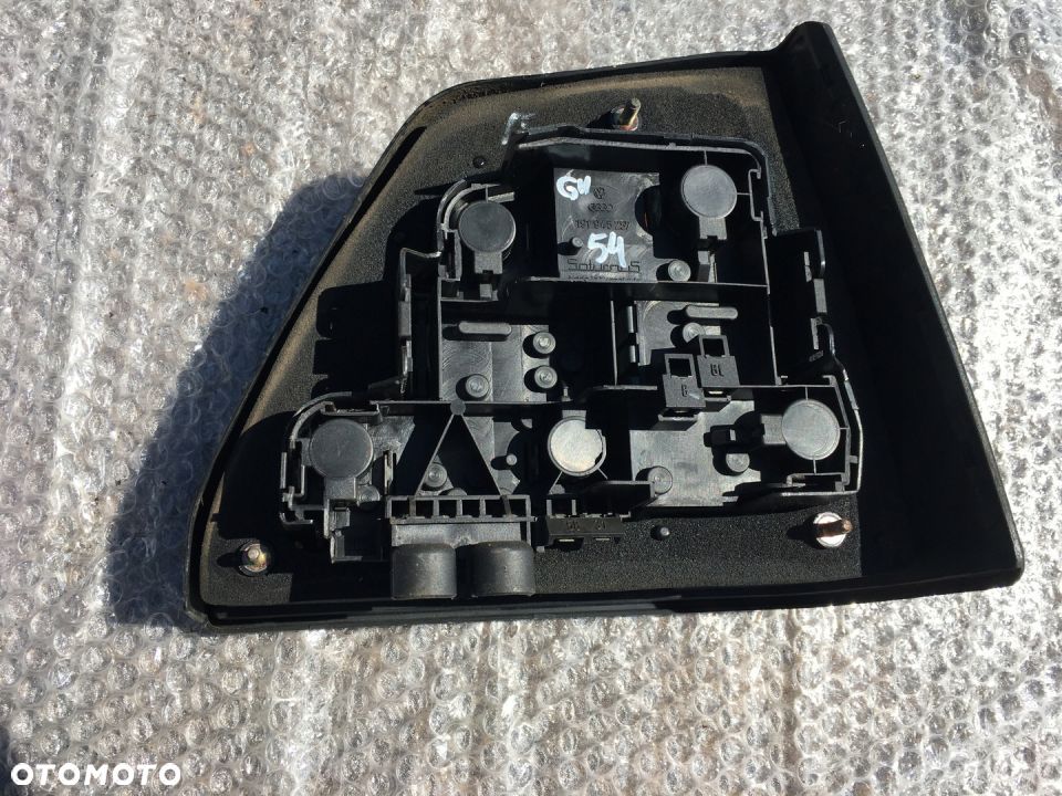 LAMPA LEWY TYŁ VW GOLF II 191945111C - 3