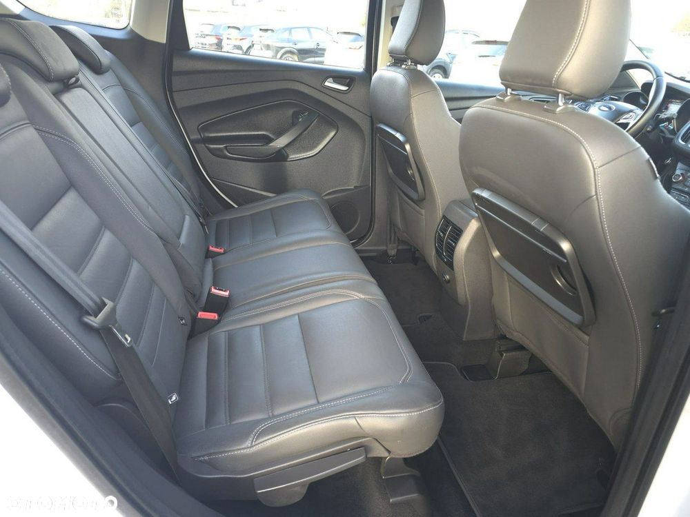Ford Kuga - 14