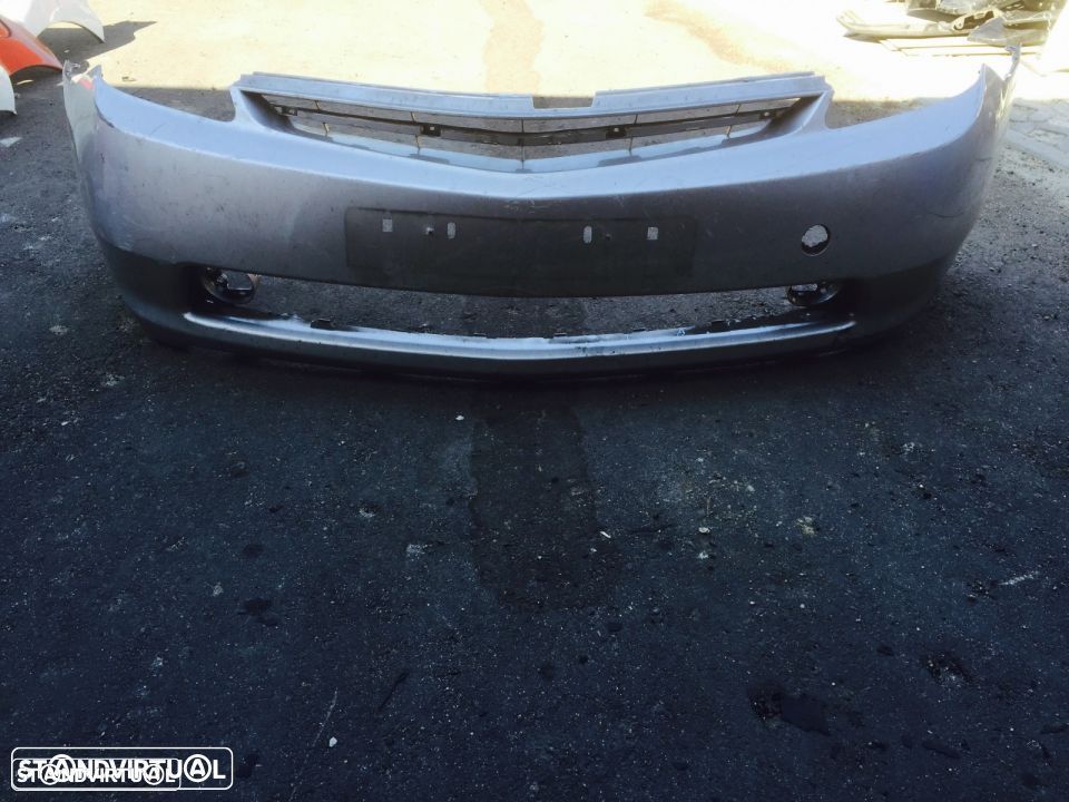 Parachoque toyota prius - 1