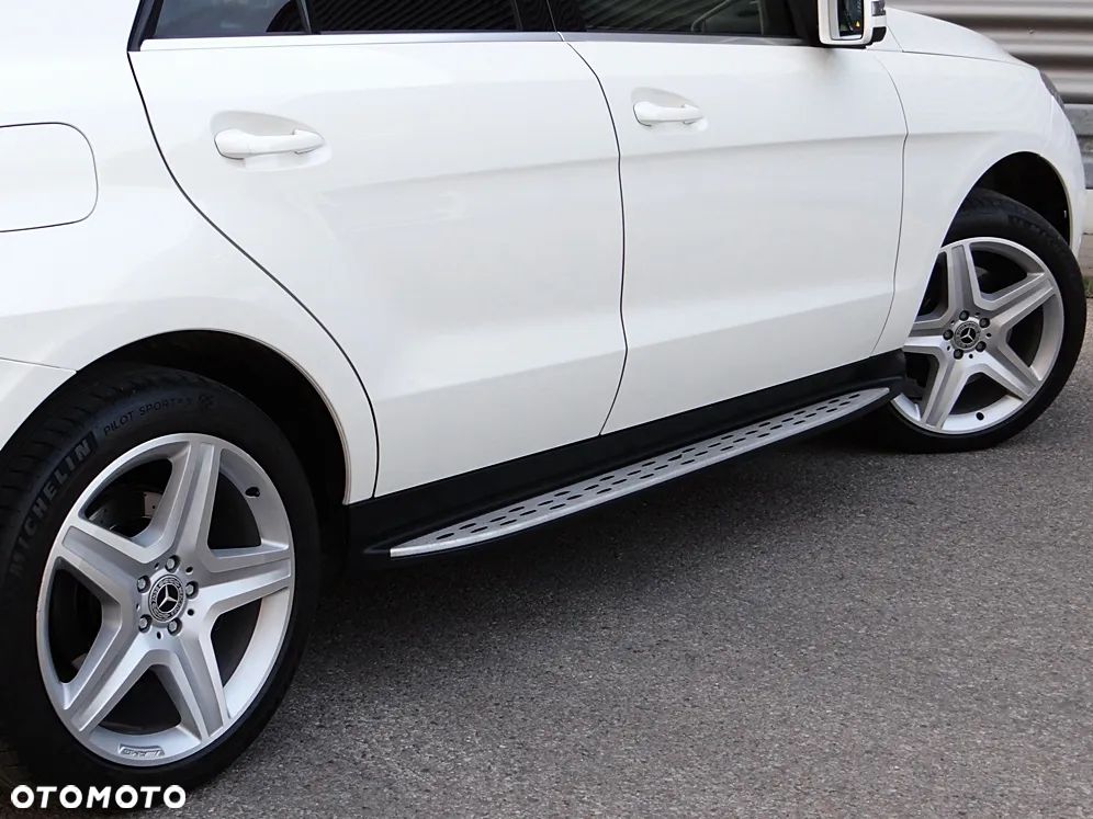 Mercedes-Benz ML 350 BlueTEC 4MATIC 7G-TRONIC - 16