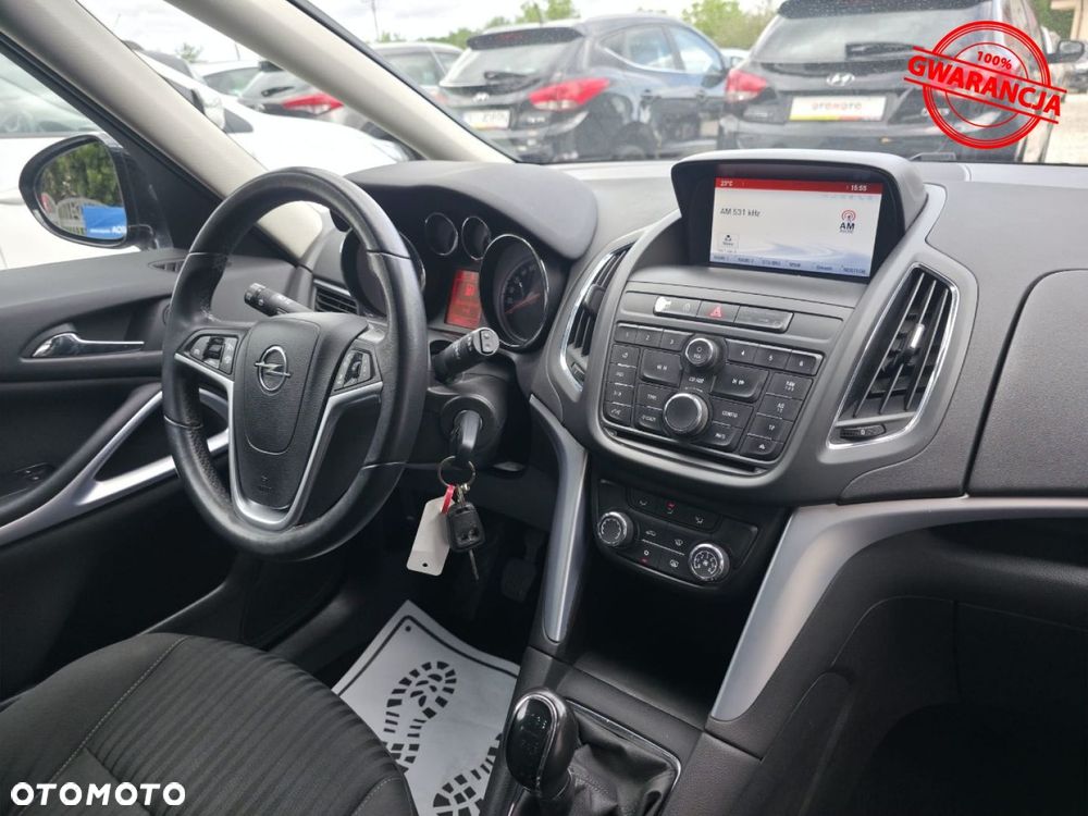 Opel Zafira - 25