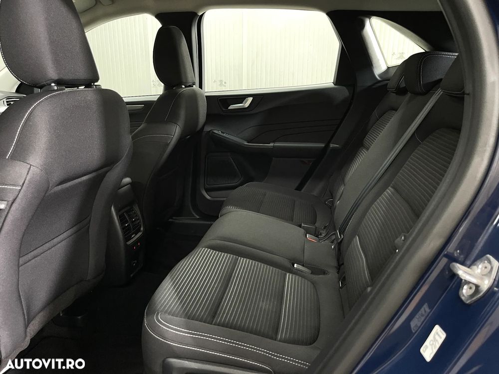 Ford Kuga 1.5 EcoBoost TITANIUM - 12