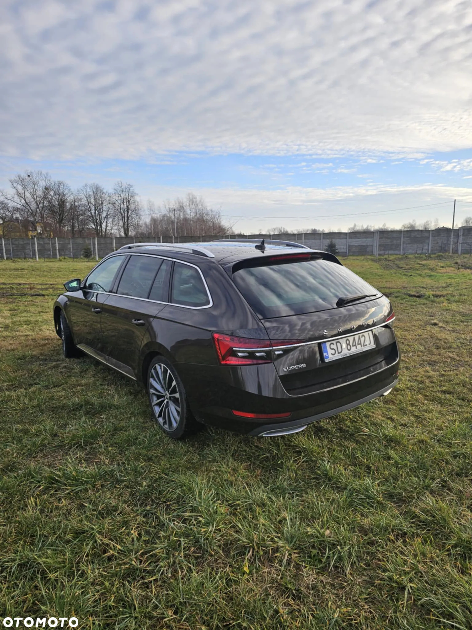 Skoda Superb 2.0 TDI SCR L&K DSG - 18
