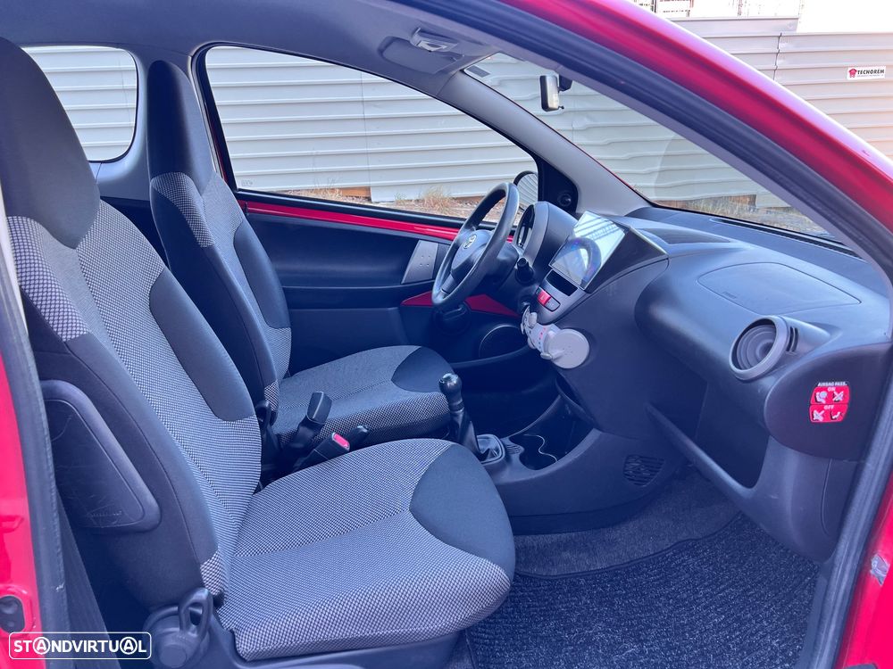 Toyota Aygo 1.0 Power Pack+AC - 17