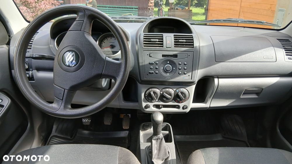 Suzuki Ignis - 9