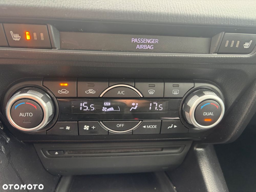 Mazda 3 SKYACTIV-G 120 NAKAMA - 16