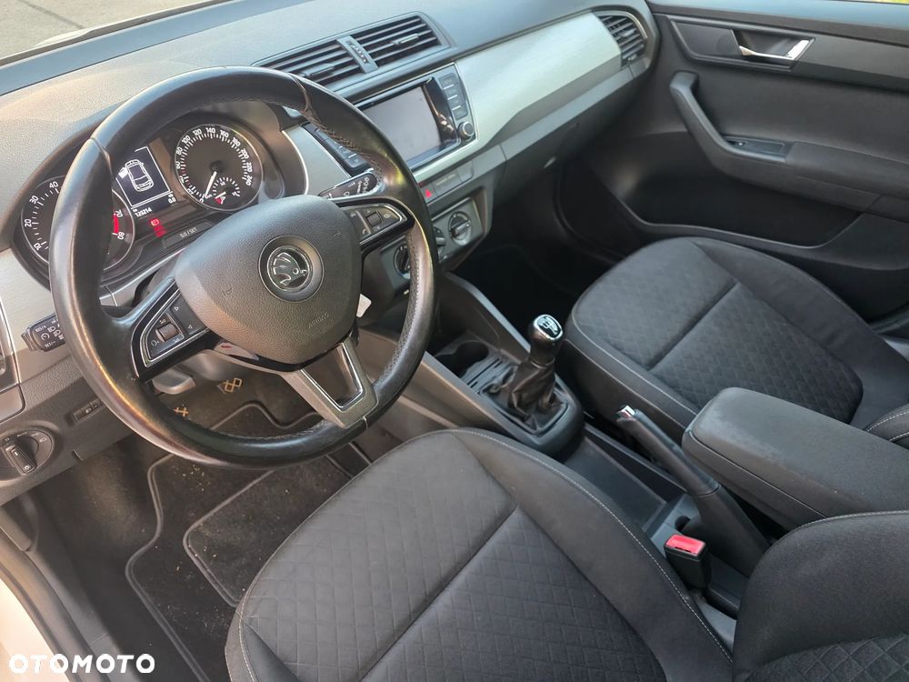 Skoda Fabia 1.2 TSI Style - 14