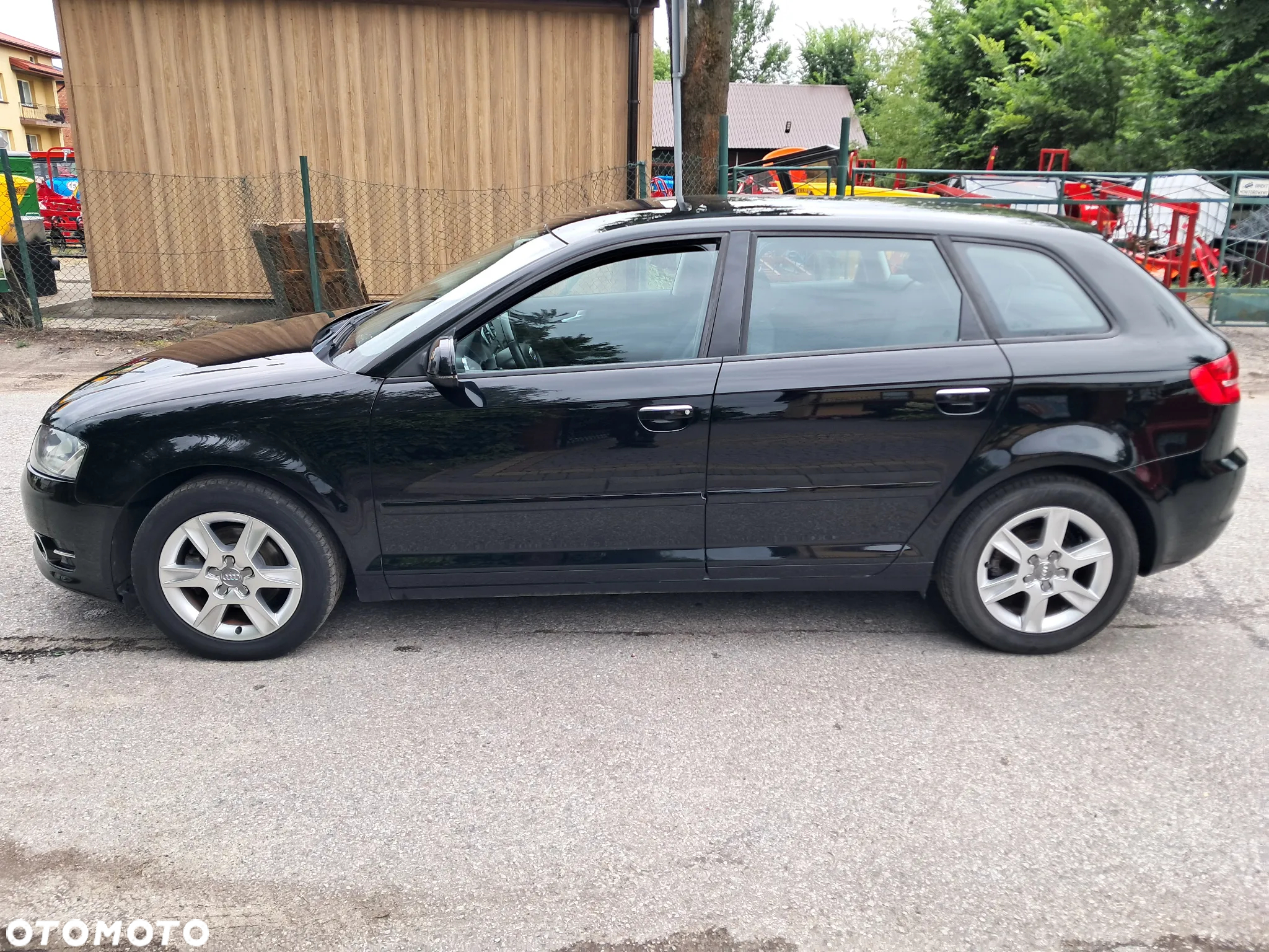Audi A3 1.6 Attraction - 4