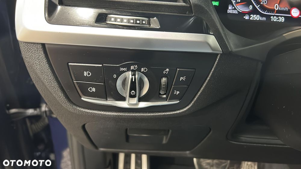 BMW X4 xDrive20d M Sport sport - 27