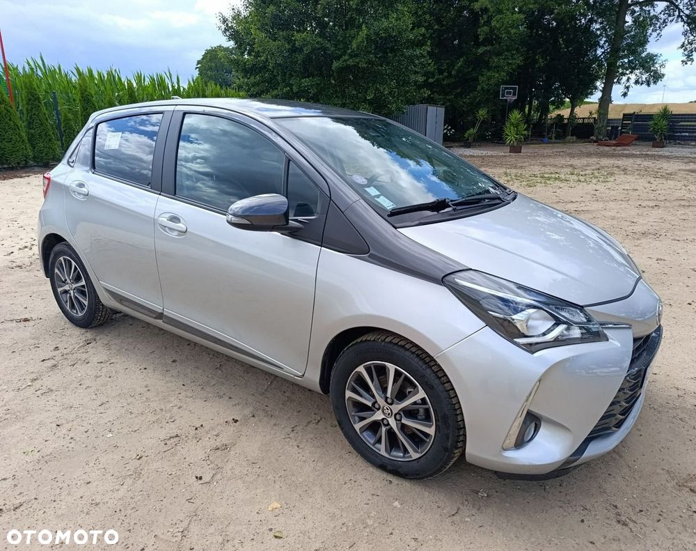 Toyota Yaris - 3
