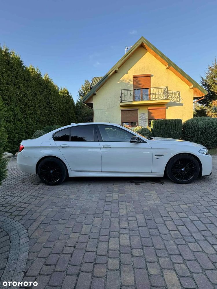 BMW Seria 5 520d Luxury Line - 4