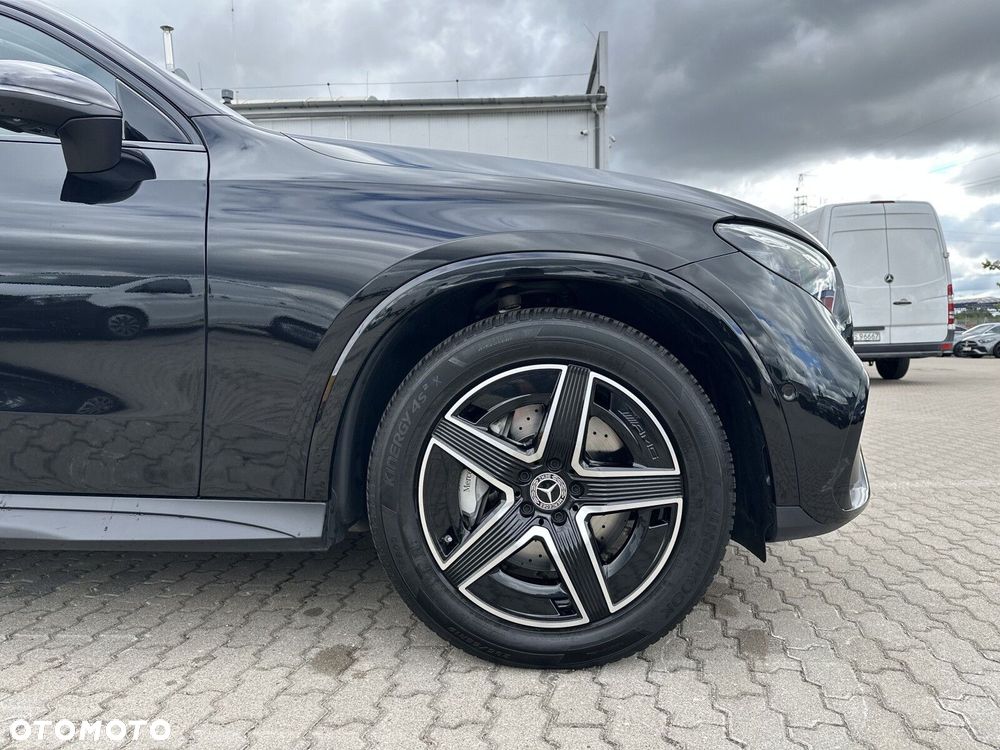 Mercedes-Benz GLC 200 mHEV 4-Matic AMG Line - 10