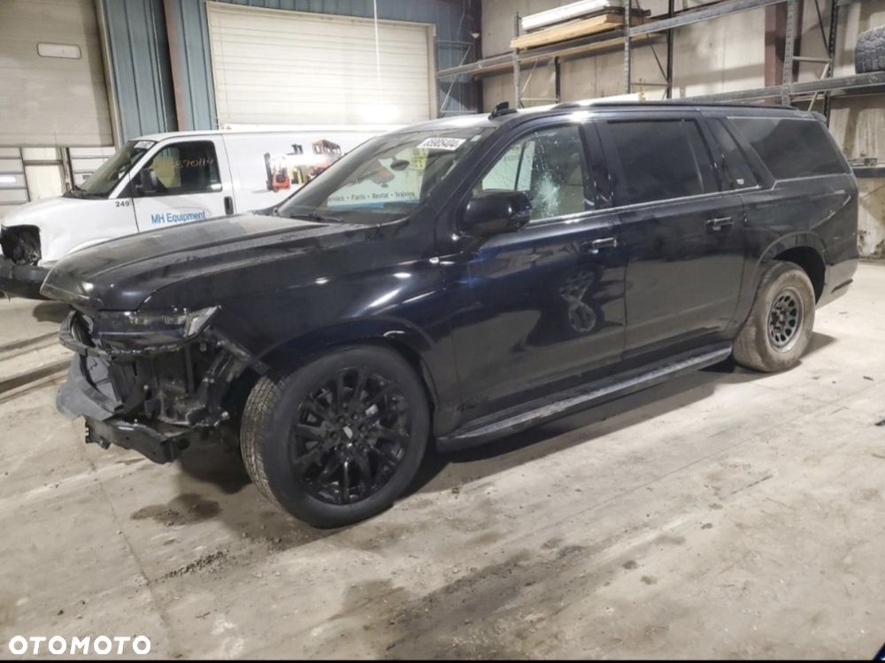 Cadillac Escalade ESV 6.2 V8 AWD AT Platinum - 17
