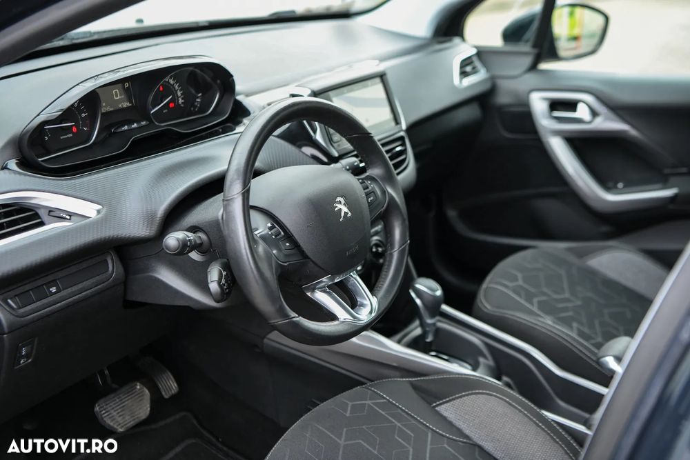 Peugeot 2008 1.2 PureTech Turbo EAT6 S&S Active - 23