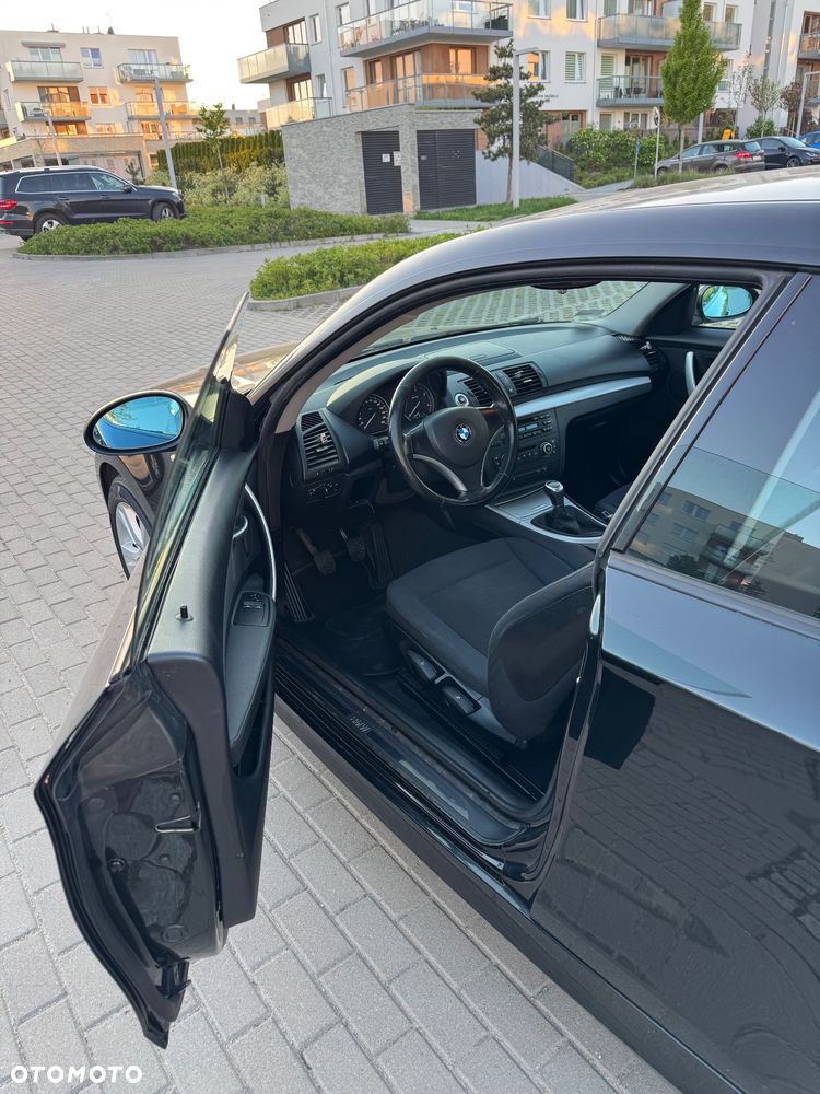 BMW Seria 1 120d - 10