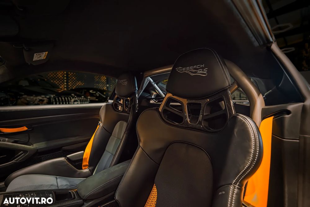 Porsche Cayman - 11