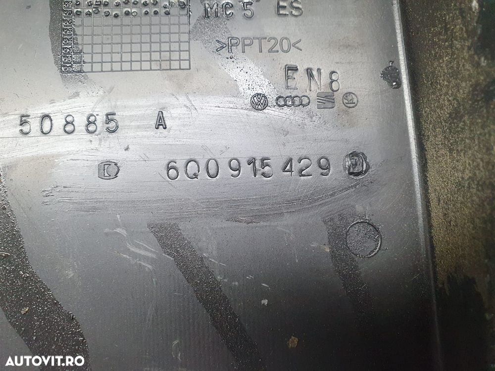 Capac carcasa baterie 6q0915429d Volkswagen VW Polo 4 9N [2001 - 2005 - 3