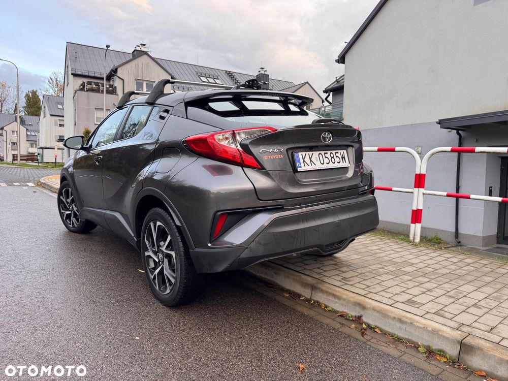 Toyota C-HR - 2